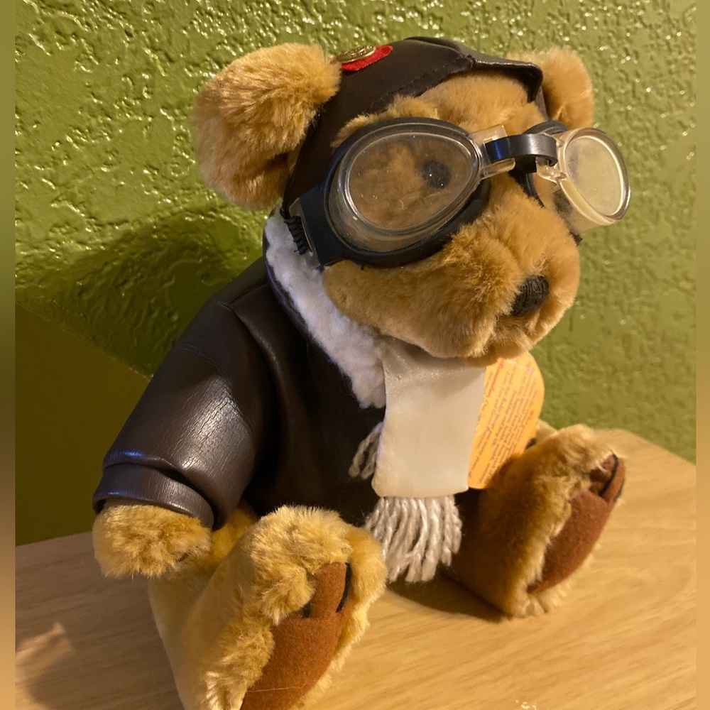 Original Brass Button Collectables Radar 8" Plush Pilot Aviator Pickford Bear